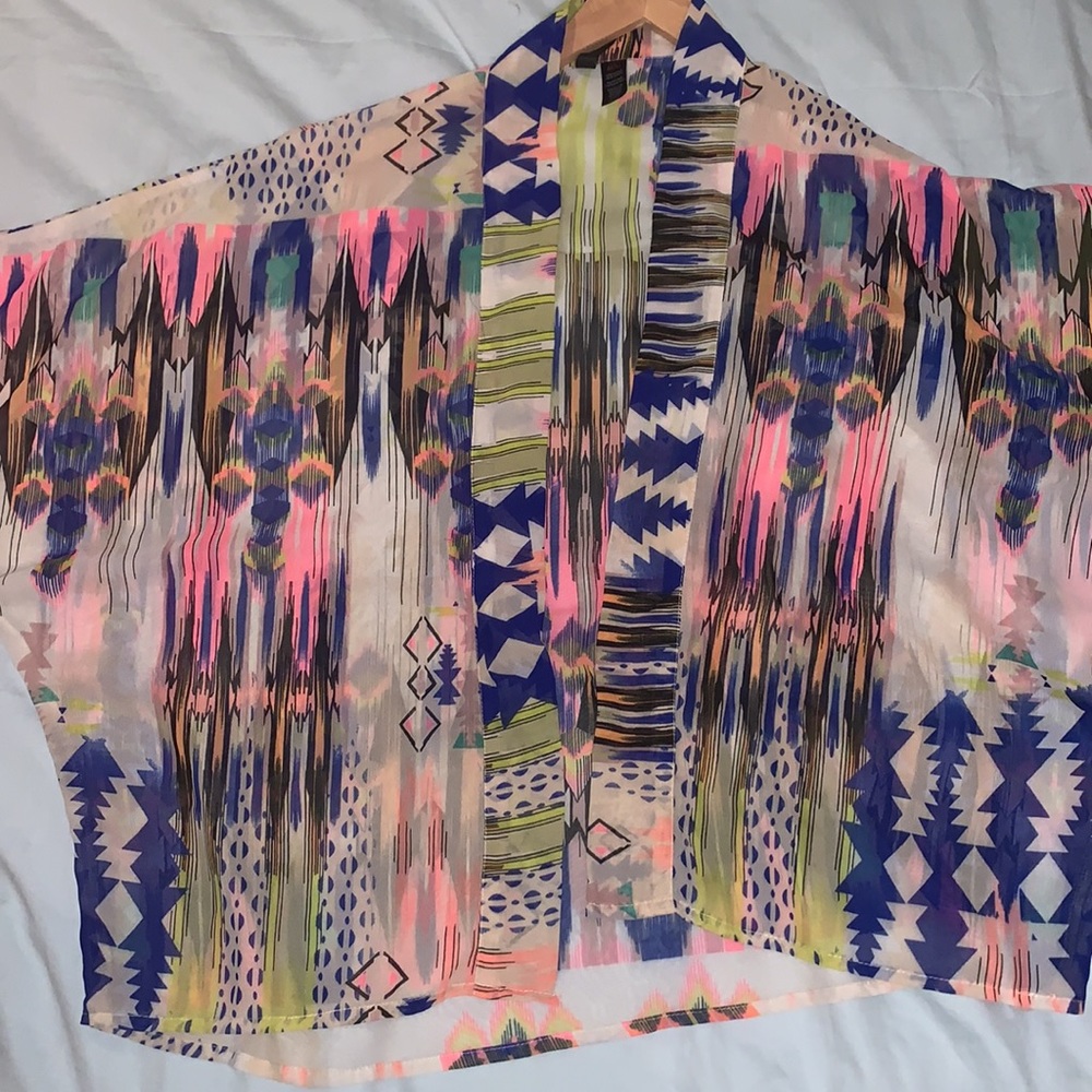 Summer kimono Aztec print
